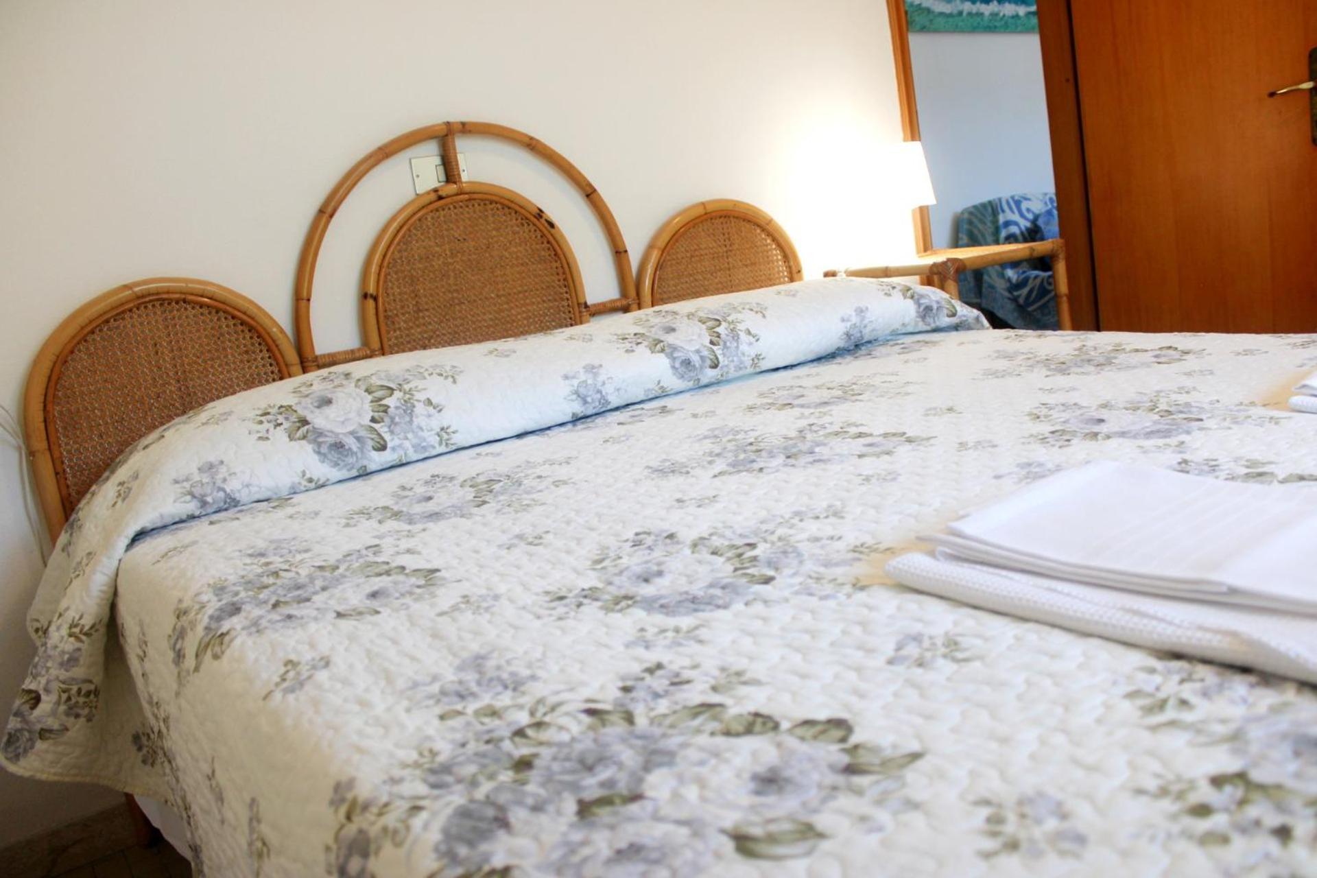 Apartamento Primario Levanto Exterior foto